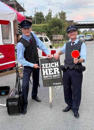 "Zeich her watte hast." ExtraSchicht 2026 mit den Comedy-Schaffnern beim Nahverkehrsmuseum Dortmund
