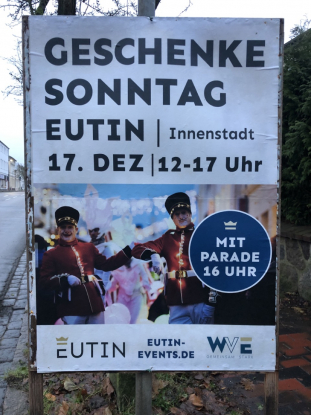 Die Nussknacker von EventComedy sinde fester Bestandteil der Weihnachtsparade in Eutin.
